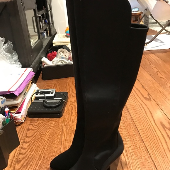 New Donald J Pliner black knee boots wide calves 6 - Picture 7 of 8